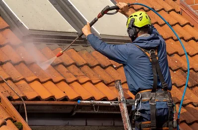 Démoussage et hydrofuge de toiture à Aouste
